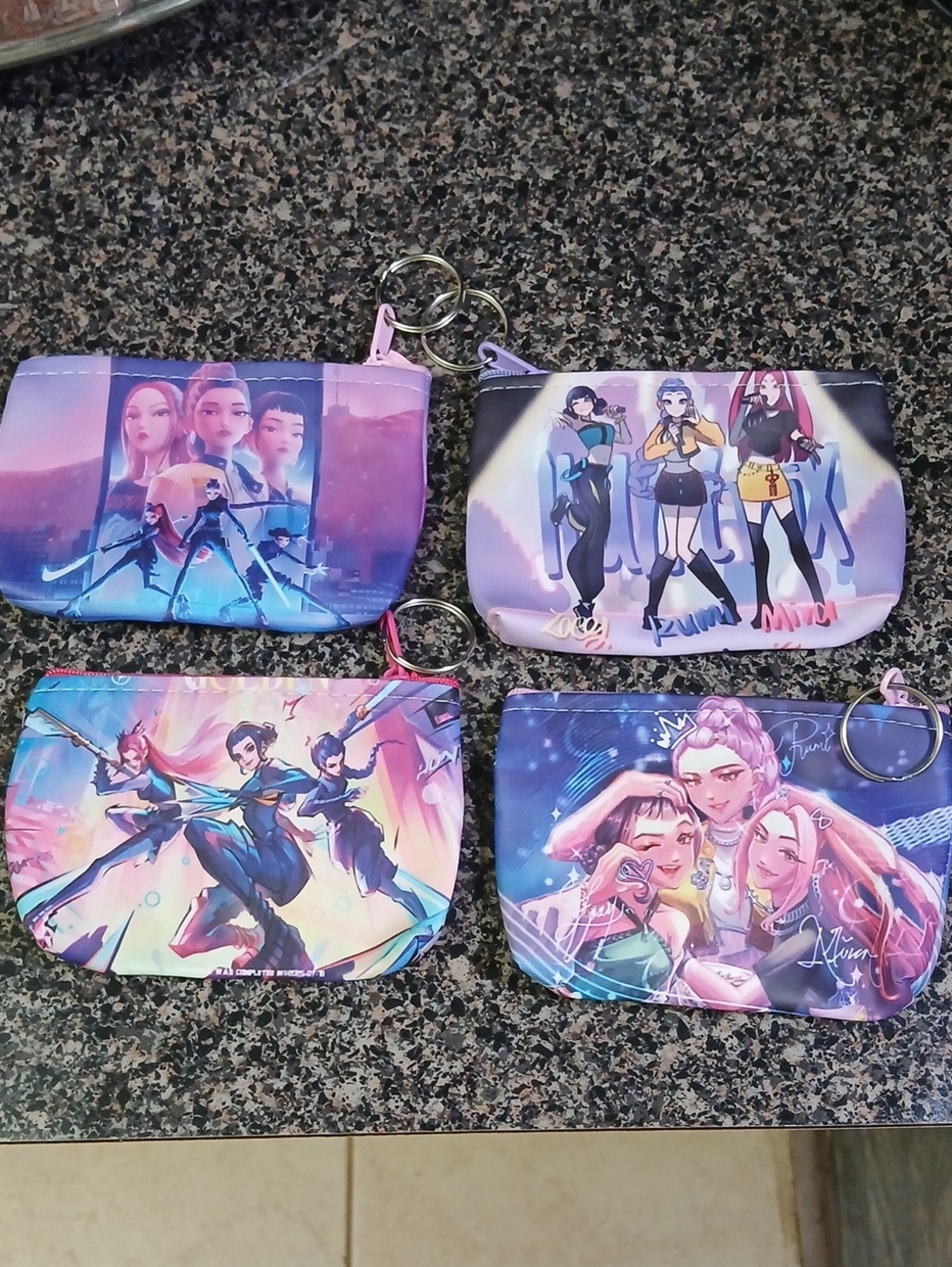 4 K-Pop Demon HUNTER Keychain Coin Purses